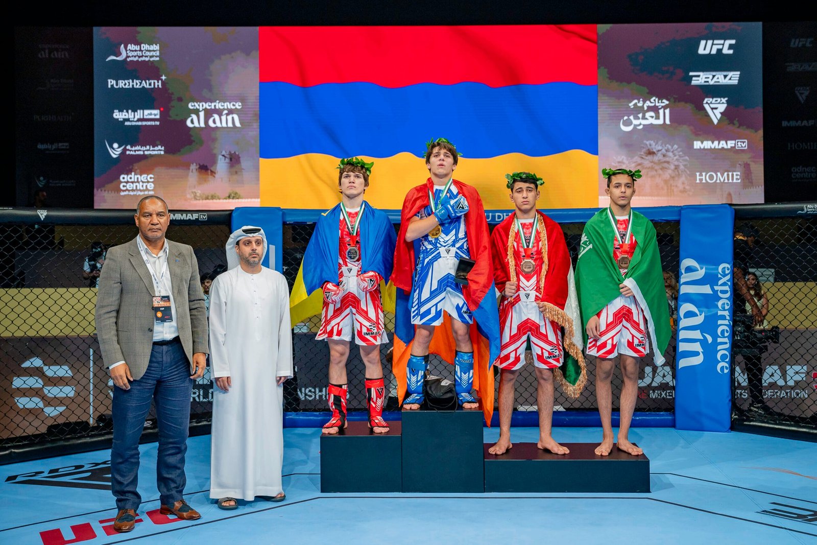 بطولة العالم للفنون القتالية