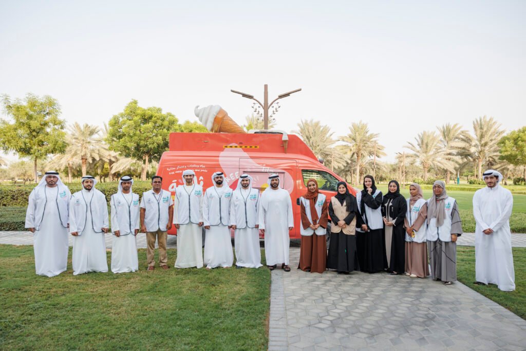 _ABR0340-30 | صوت الإمارات فريق البلدية في حملة "ثلاجة الفريج"