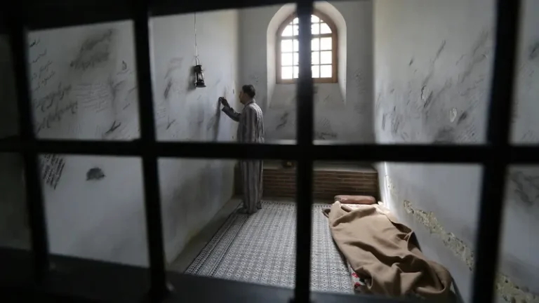 Paris declined to comment. An Iraqi talks about exchanging prisoners with France