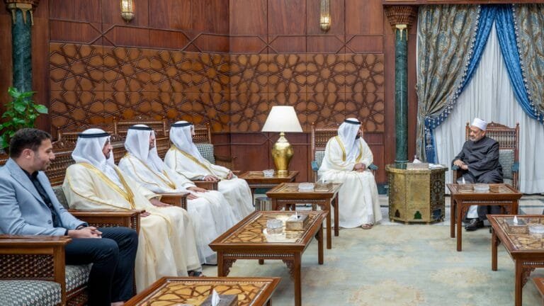 محمد الشرقي يلتقي شيخ الأزهر الشريف