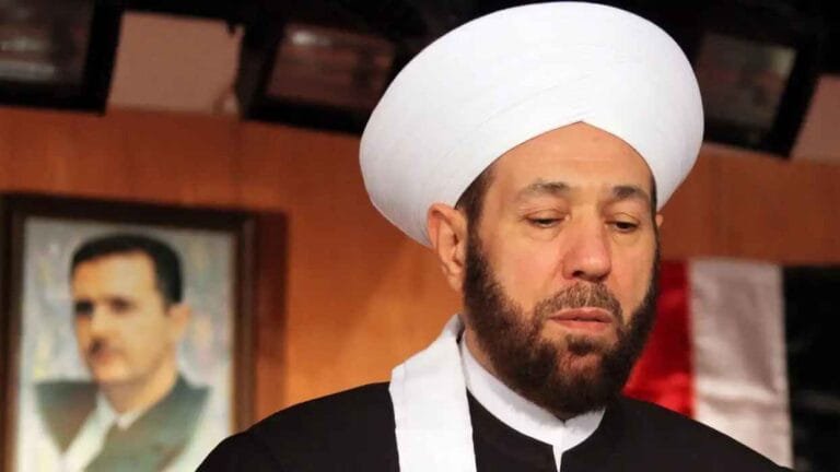 إحالة 4 مسؤولين من عهد الأسد للتحقيق