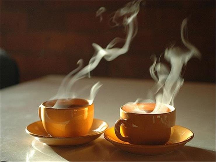 كيف تؤثر المشروبات شديدة السخونة على صحتك؟