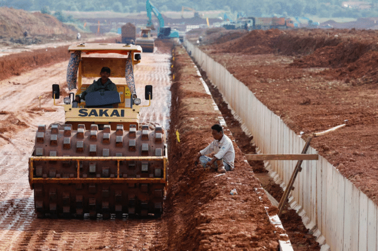 تجنباً للرسوم الجمركية الأمريكية.. مستثمرون صينيون يتطلعون إلى إندونيسيا