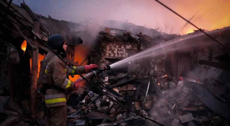 هجوم روسي بالمسيرات يقطع الكهرباء عن الآلاف في أوديسا الأوكرانية