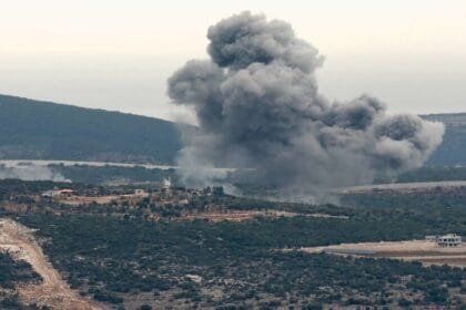 إسرائيل تعلن ضرب "بنى تحتية عسكرية" لحزب الله 