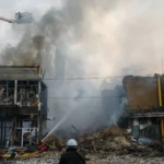 مئات المسيرات والصواريخ.. قصف روسي يستهدف مدناً أوكرانية  