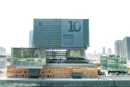 كليفلاند كلينك أبوظبي" يجري عملية نوعية لزراعة الكبد لعلاج نقائل سرطانية معقدة