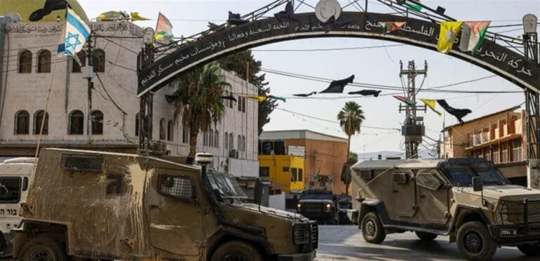 الجيش الإسرائيلي يقتحم نابلس.. ويفرض حصاراً على المواطنين