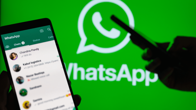 New feature.. WhatsApp allows writing messages with artificial intelligence 