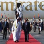 السيسي يستقبل محمد بن زايد بمطار القاهرة