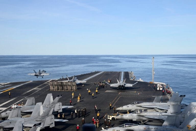 الناتو يعزز وجوده في بحر البلطيق بعد حوادث الطائرات المسيّرة بالدنمارك