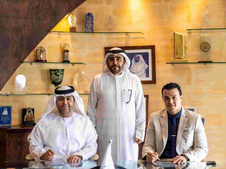 To enhance cooperation between the academic and industrial sectors. Hamdan Bin Mohammed Smart University signs a memorandum of understanding with B3 Global