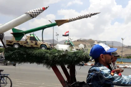 الحوثيون: مستمرون في مواجهة إسرائيل
