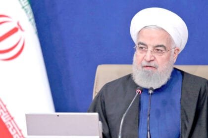 روحاني يدعو إلى المفاوضات مع الغرب لتفادي تصعيد النزاع مع إسرائيل