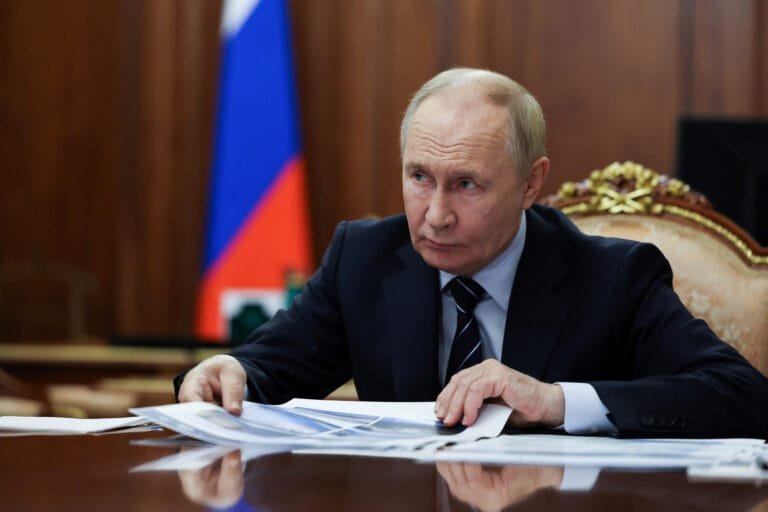 بوتين في مفترق الطرق: محادثات أمنية حاسمة مع الهند وسط توترات أوكرانيا واستعدادات لزيارة رسمية