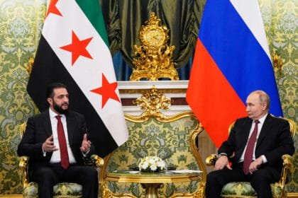 لافروف: بوتين والشرع ناقشا موضوع القواعد العسكرية في سوريا