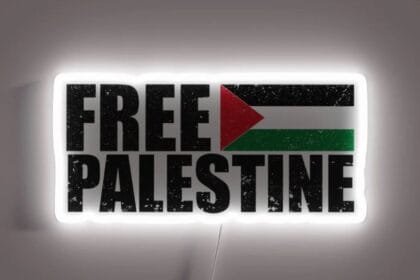 "الحرية لفلسطين" تقتحم مطارات أمريكيا وكندا