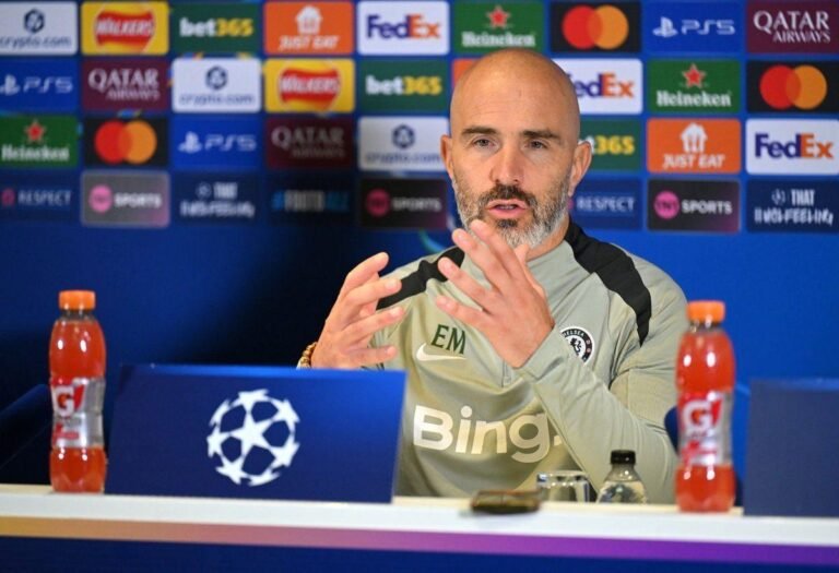 الإيطالي إنزو ماريسكا المدير الفني لنادي تشيلسي الإنجليزي