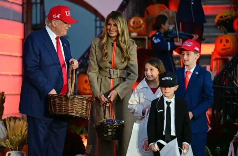 Trump and Melania celebrate Halloween