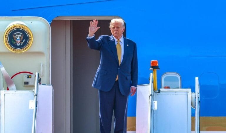 Trump leaves Malaysia