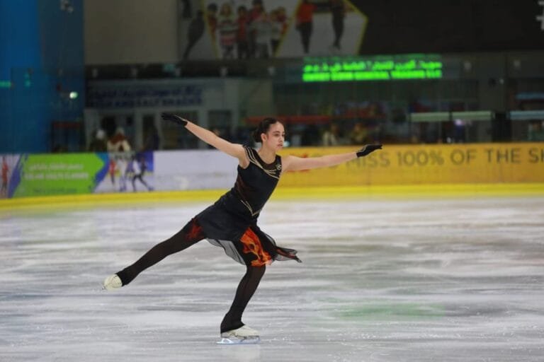 With the participation of 35 countries.. Abu Dhabi hosts the Grand Prix Show Skiing Championship