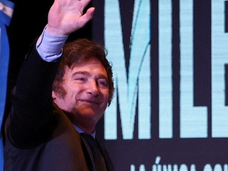 Macri's party wins a landslide majority in Argentina's midterm elections