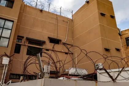 In order to hand over the prisoners.. Damascus confirms reaching an agreement with Lebanon