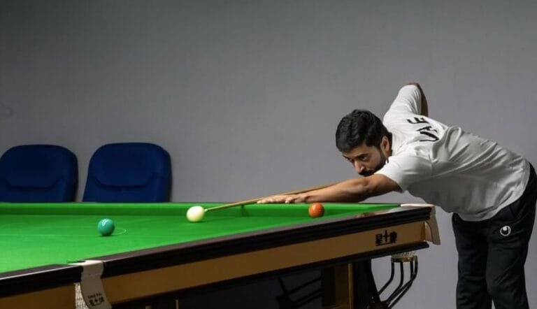 The UAE wins silver in the team competitions at the Arab Billiards and Snooker Championship in Egypt