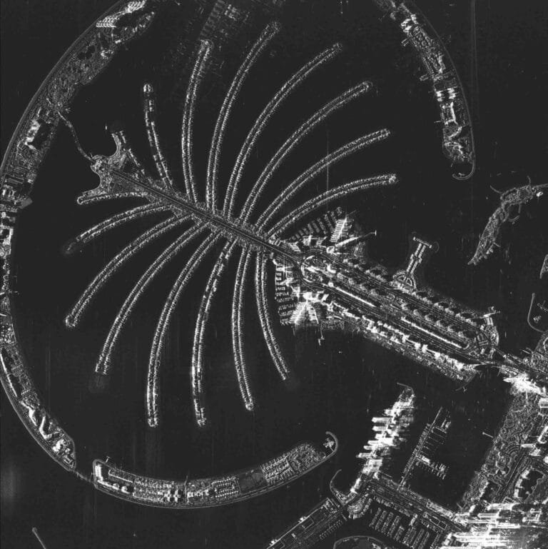 مركز محمد بن راشد للفضاء يكشف عن أول صور من القمرين الاصطناعيين محمد بن زايد سات واتحاد سات