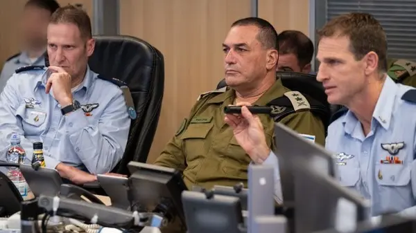 Israeli officers