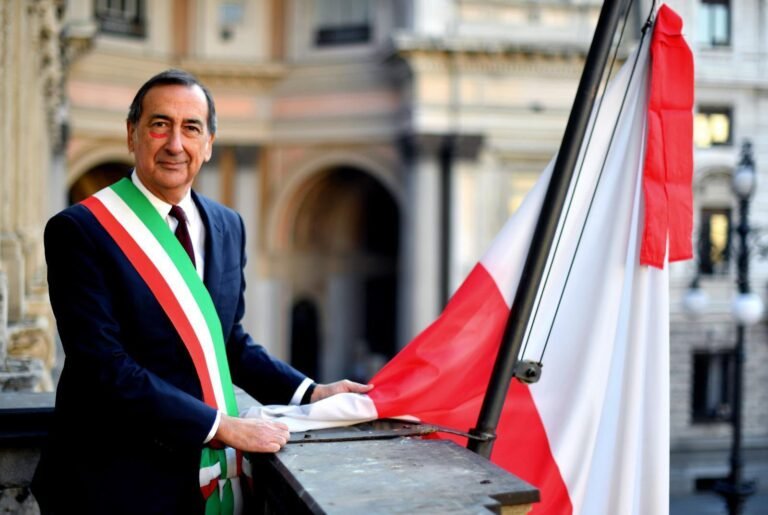 عمدة ميلانو