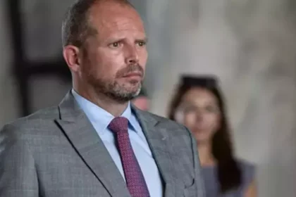 وزير الدفاع البلجيكي