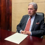 وينستون بيترز