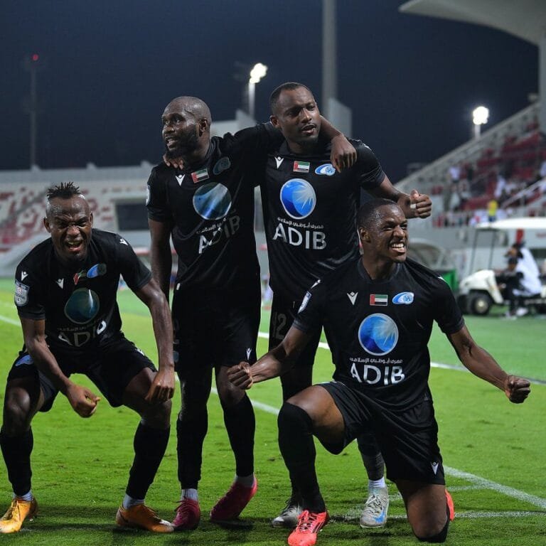 بني ياس والشارقة