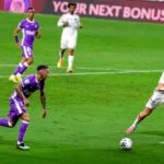 مباراة العين والجزيرة