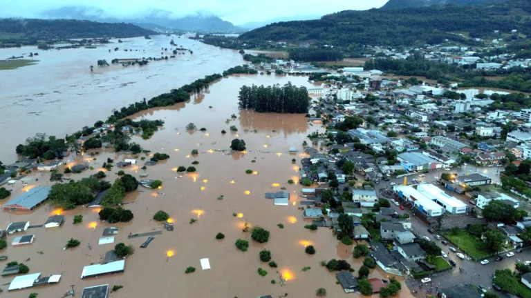 Brazil's hurricane hits hard... number of injured rises to 432