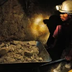 التنقيب عن المعادن