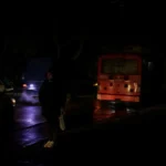 الظلام يخيم على أوكرانيا عقب الضربات الروسية على شبكات الطاقة