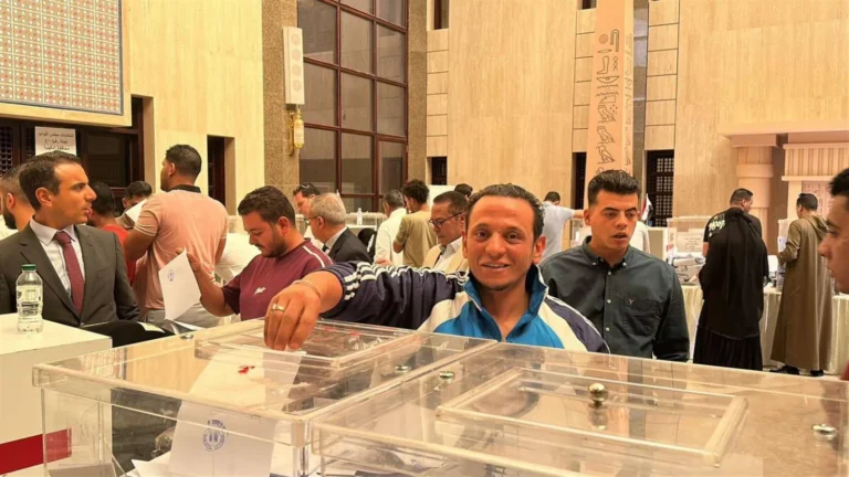 Closing of polling stations