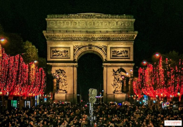 Paris prepares for New Year's Eve 2026