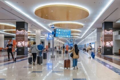 The UAE and Bahrain launch the "one-point system" for travel