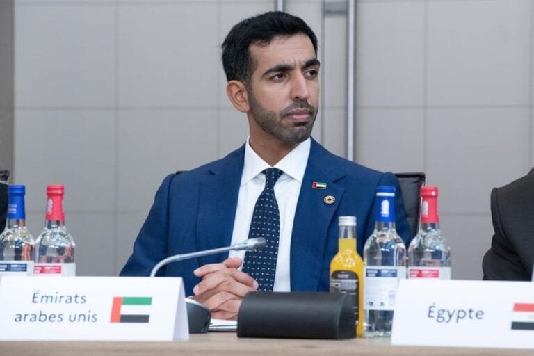 باريس.. شخبوط بن نهيان يشارك في "مؤتمر دعم السلام والازدهار في منطقة البحيرات العظمى"