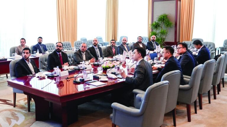 "طرق دبي" تطّلع على تجارب ابتكار عالمية في الصين