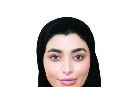 قمة المليار متابع وTikTok تطلقان جائزة صناع المحتوى التعليمي