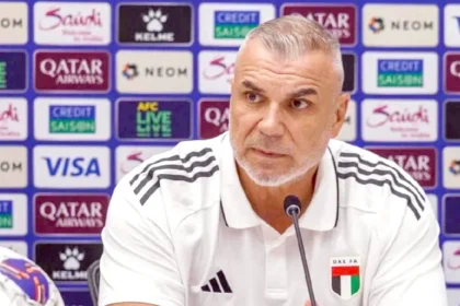 كوزمين أولاريو المدير الفني لمنتخب الإمارات