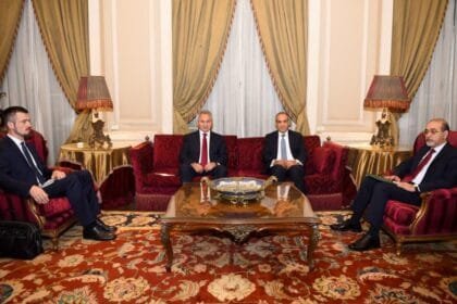 وزير الخارجية المصري