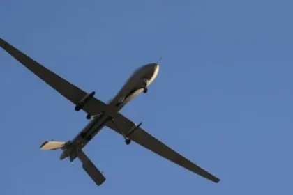 الدفاعات الجنوبية تحيد طائرة مسيّرة معادية فوق عدن.. و"النقيب" يربطها بهجمات القاعدة في شبوة