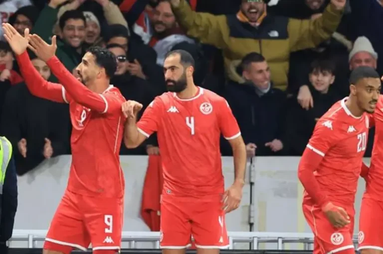 Today's matches: Tunisia vs. Palestine in the Arab Cup.. and Manchester United vs West Ham