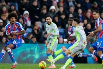 Manchester City close the gap on Arsenal and crush Crystal Palace 3-0 in the English Premier League