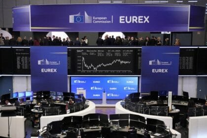 تباين في أداء الأسهم الأوروبية بختام 2025.. قطاع الدفاع يغرد وحيداً والذهب والفضة تحت الضغط